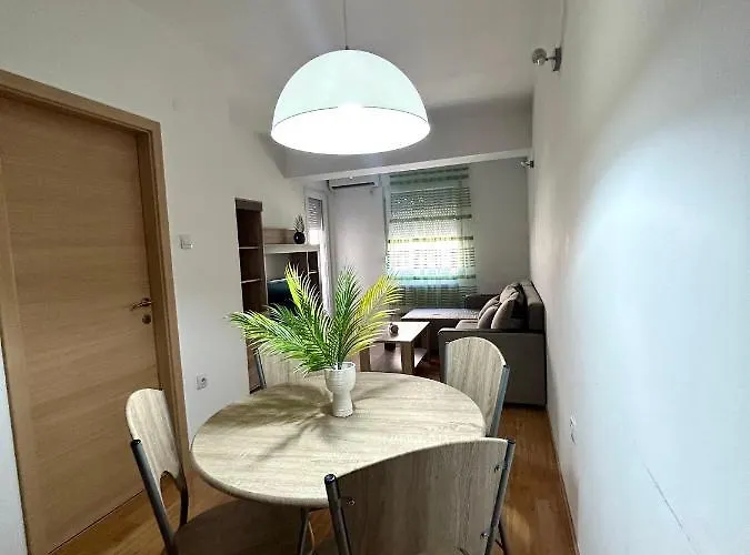 Urban * スコピエ